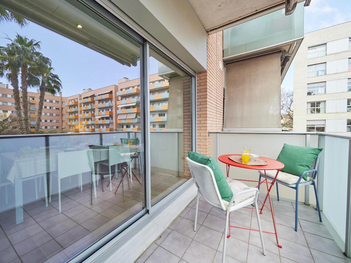 Vila Olimpica Pool Suites Barcelona Exterior photo
